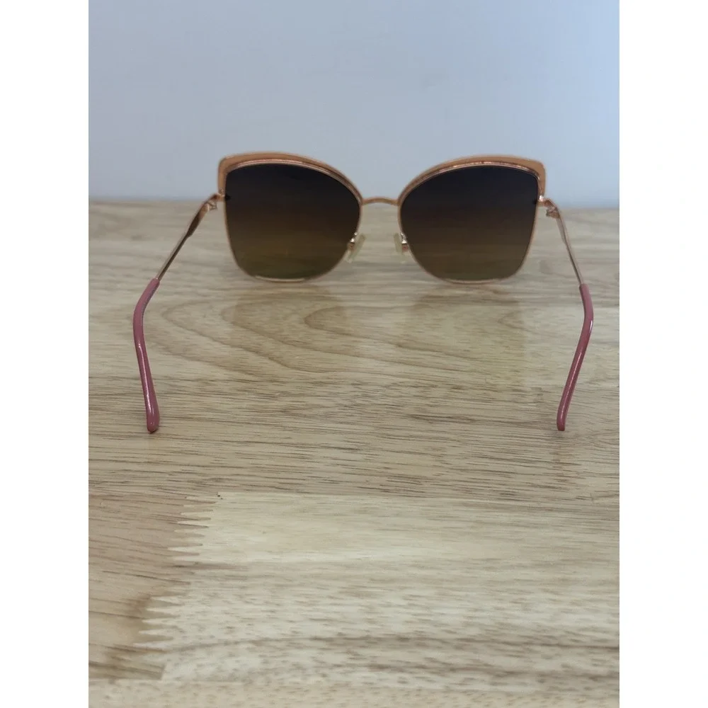 Rocawear Pinkish Biege Oversized Sunglasses Women's Brown Lens UV 400‎